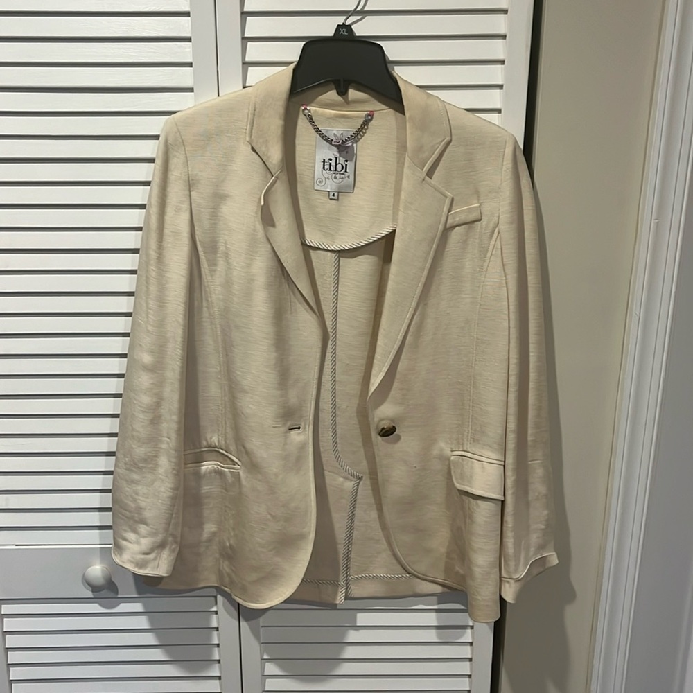 Tibi lightweight cream blazer. Size 4 good condition